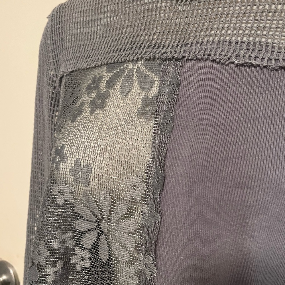 POL Iron Gray round neck lace detailed Top - Picture 3 of 7